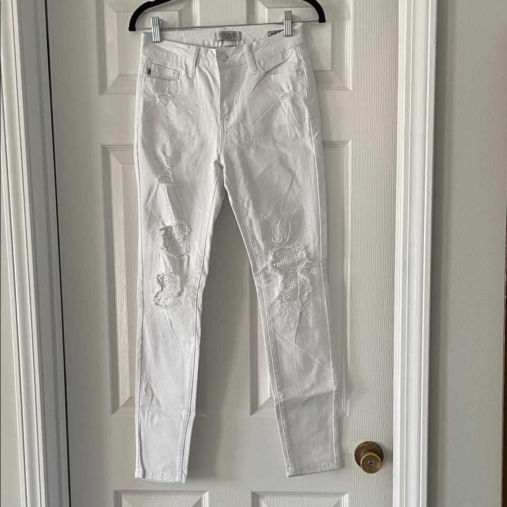 Judy Blue White Distressed Skinny Jeans